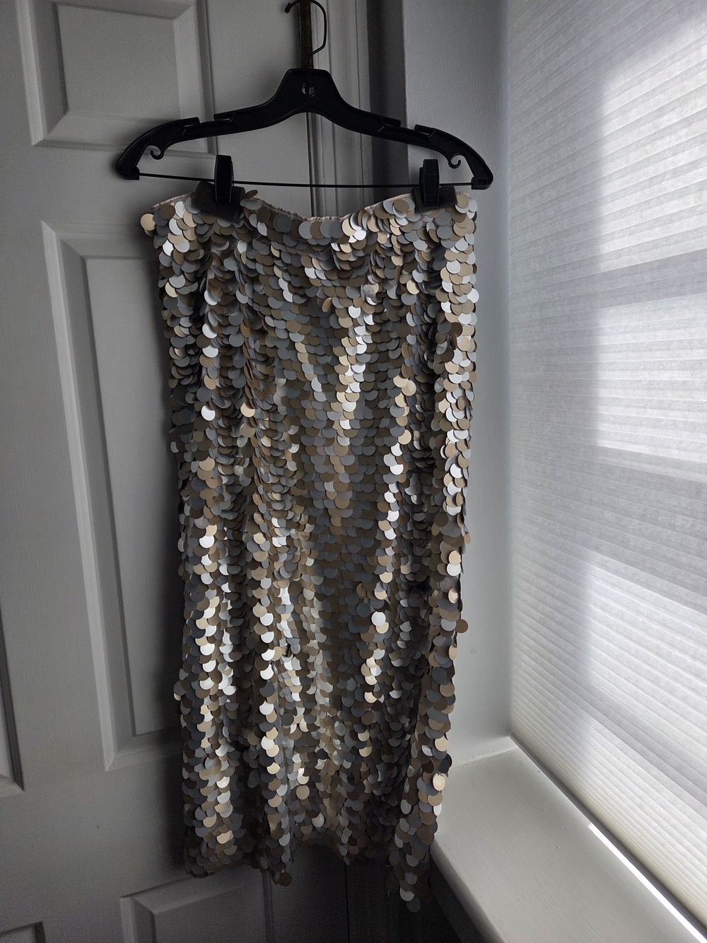 Lafayette 148 New York Metallic Sequin Midi Skirt in Gold and Silver